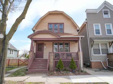 2450 N Dousman, Milwaukee, WI 53212