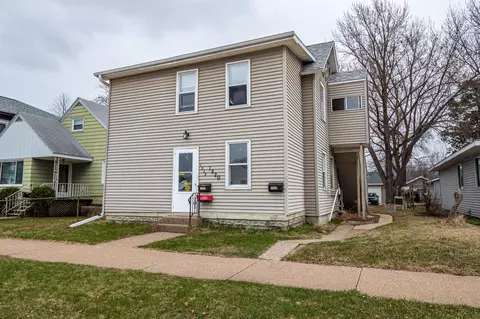 1820 Wood #1820-1822, La Crosse, WI 54603