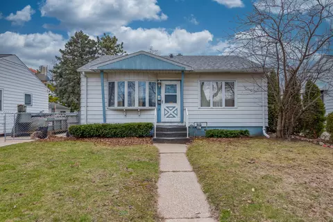 419 W Bottsford, Milwaukee, WI 53207