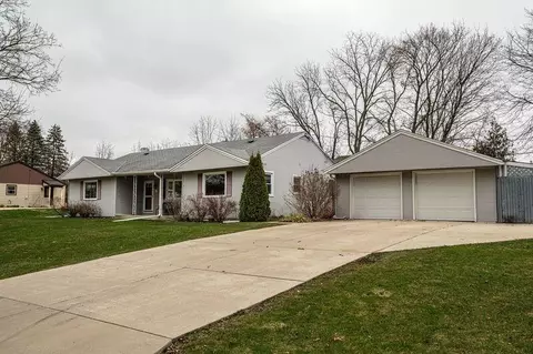 w179s6666 Ranch, Muskego, WI 53150