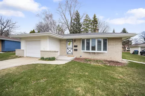 6012 Oriole, Greendale, WI 53129