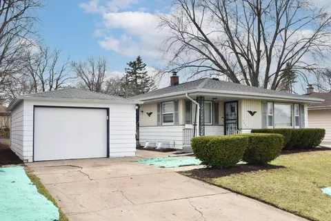 8231 W Casper, Milwaukee, WI 53223