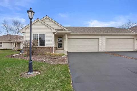 855 Sweetbriar, Elkhorn, WI 53121