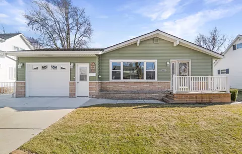1811 Illinois, New Holstein, WI 53061