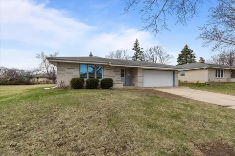 6975 N 85th, Milwaukee, WI 53224