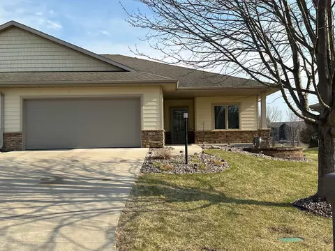 1274 Bentgrass, Onalaska, WI 54650