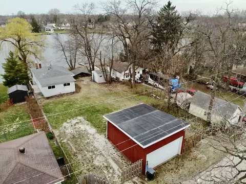 24655 82nd, Salem Lakes, WI 53168