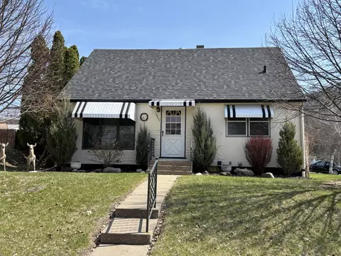 3047 Maple, La Crosse, WI 54601