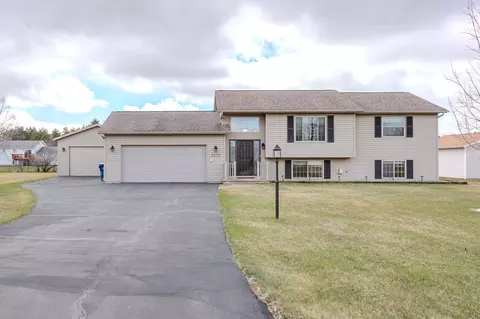 2273 Crystal Vw, Kronenwetter, WI 54455