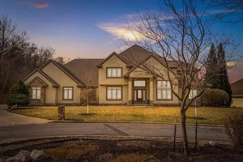 2654 Spring Hl, Onalaska, WI 54650