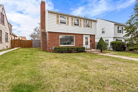 5730 W Roosevelt, Milwaukee, WI 53216