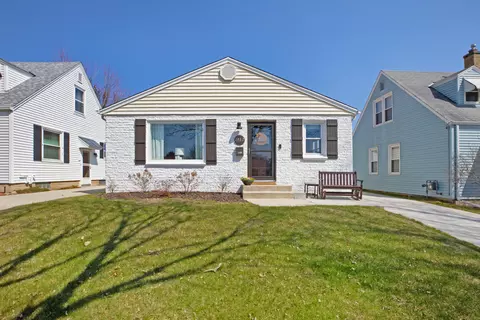 3512 N 97th, Milwaukee, WI 53222