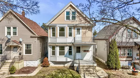 2956 S 7th, Milwaukee, WI 53215