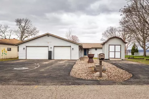 2811 Bayshore, Campbell, WI 54603