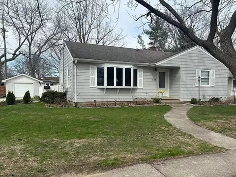 125 N Kendrick, Burlington, WI 53105