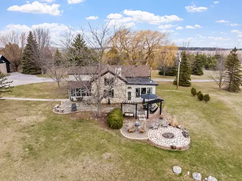 7190 Hilly, Cedar Grove, WI 53013