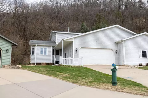 3661 Bentwood, La Crosse, WI 54601