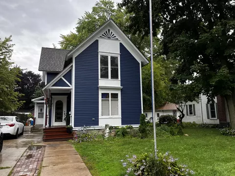 115 S Eighth, Delavan, WI 53115