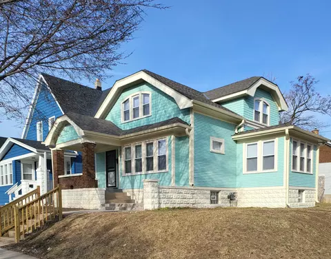 2604 N 37th, Milwaukee, WI 53210