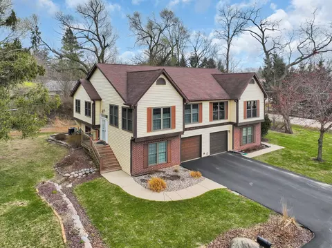 481 W South #1B, Lake Geneva, WI 53147
