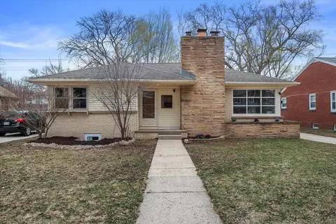 3250 N 95th, Milwaukee, WI 53222