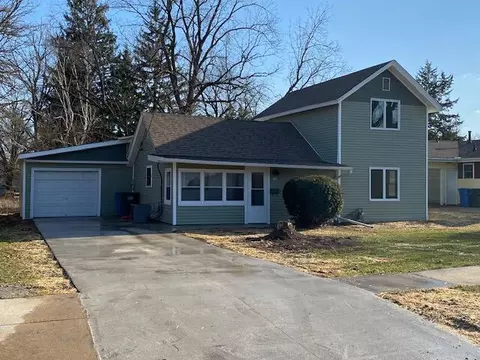 226 Grove, Randolph, WI 53956