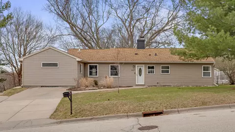 637 1st, La Crescent, MN 55947