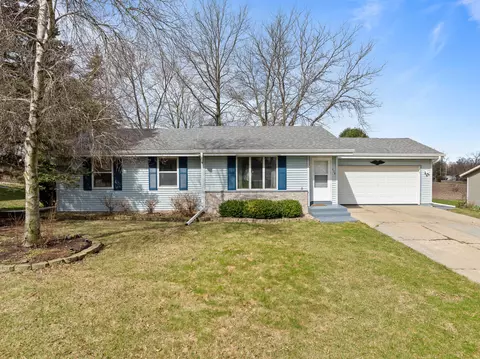 638 S Sixth, Delavan, WI 53115