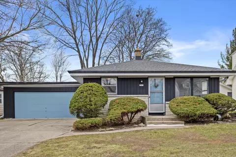 3767 S 89th, Milwaukee, WI 53228