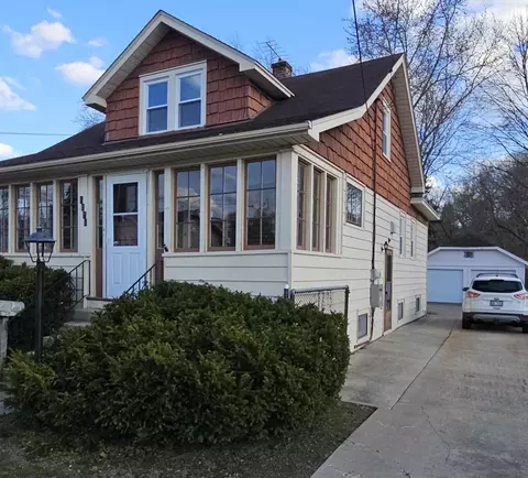 2221 Rupert, Racine, WI 53405