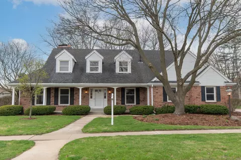 5615 Grandview, Greendale, WI 53129