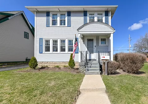 3717 S 56th, Greenfield, WI 53220