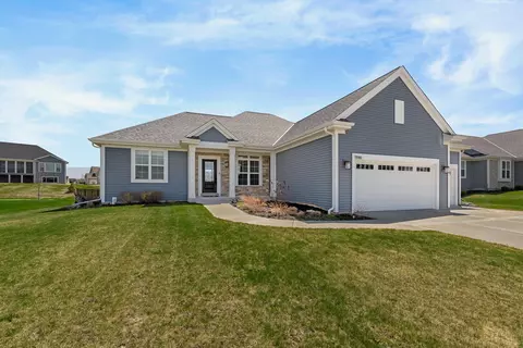 1946 N Teton, Grafton, WI 53024