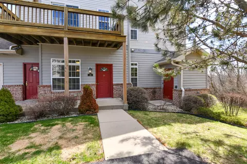 2820 55th #18, Kenosha, WI 53144