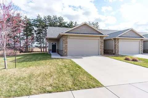 1800 Prairie #4, Holmen, WI 54636