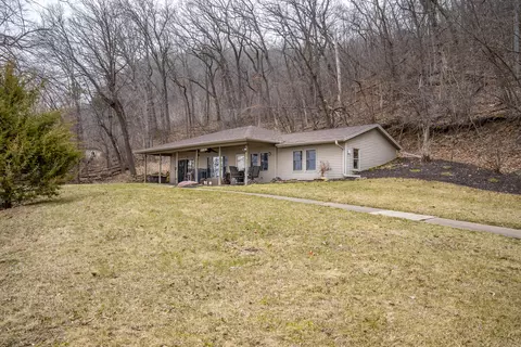 s3774 Wisconsin 35, Genoa, WI 54632