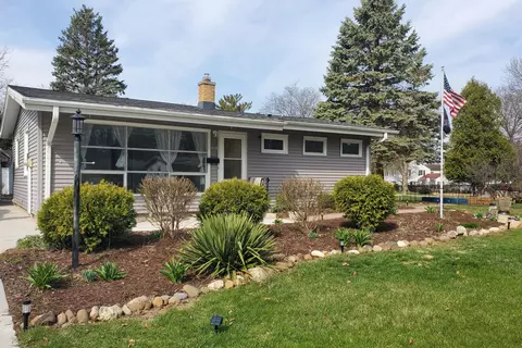 5603 Churchway, Greendale, WI 53129
