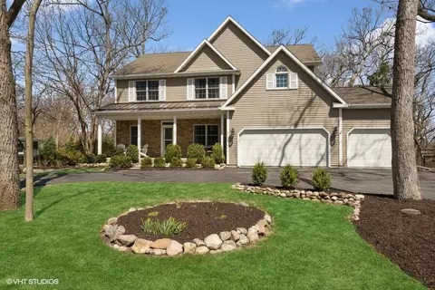 310 White Oak, Fontana, WI 53125