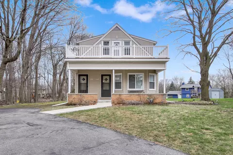 7571 S 68th #7573, Franklin, WI 53132