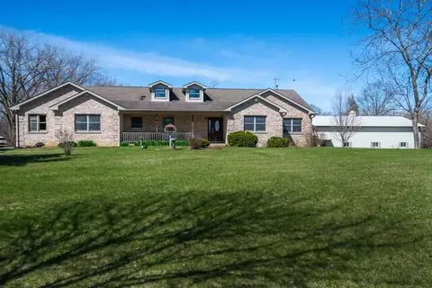 9506 296th, Salem Lakes, WI 53168