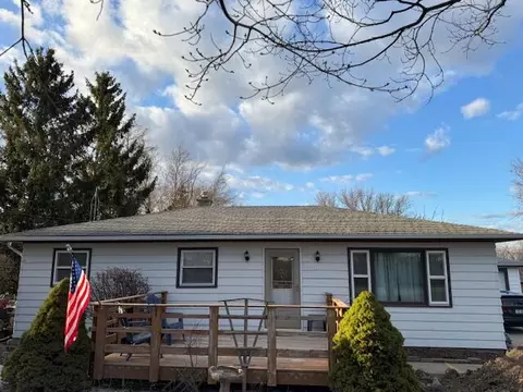 2304 47th, Somers, WI 53144
