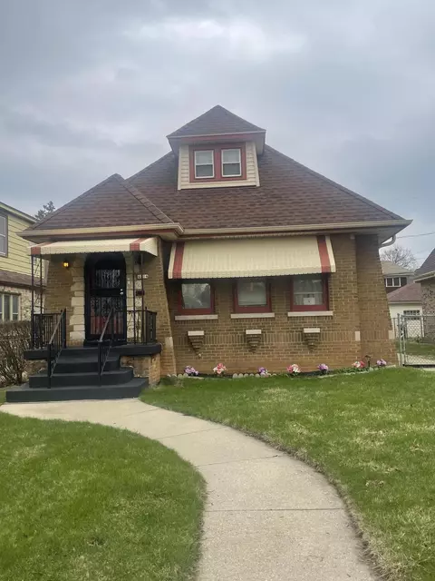 4214 N 15th, Milwaukee, WI 53209