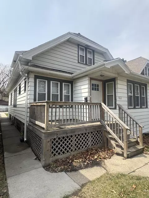 5515 N 32nd, Milwaukee, WI 53209