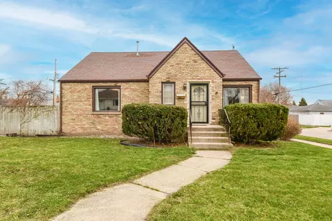 7743 36th, Kenosha, WI 53142