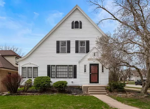 2045 Underwood, Wauwatosa, WI 53213
