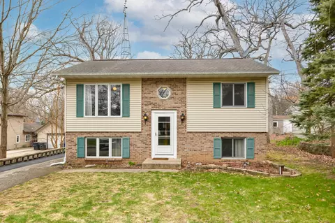 n9189 Hickory Street, East Troy, WI 53120