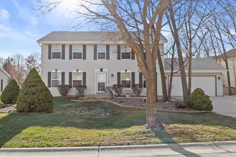 6831 S Dory, Franklin, WI 53132