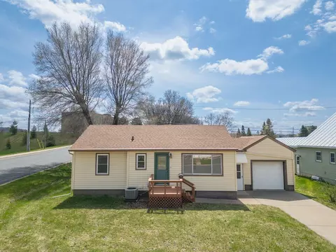 311 E Mckinley, Arcadia, WI 54612