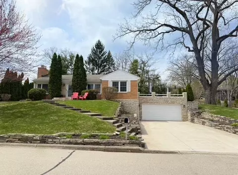 224 Lookout, Lake Geneva, WI 53147