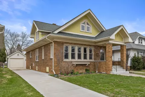 2512 Lasalle, Racine, WI 53402